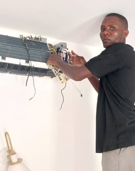 AC - Air Conditioning Specialist