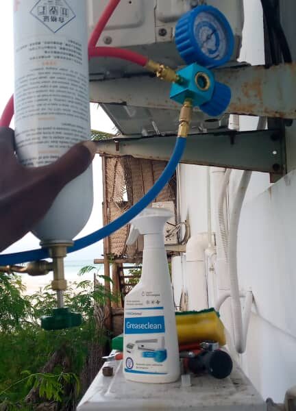 AC - Air Conditioning Specialist